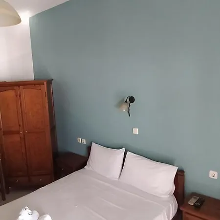 Πανσιόν το λιμανάκι 3*