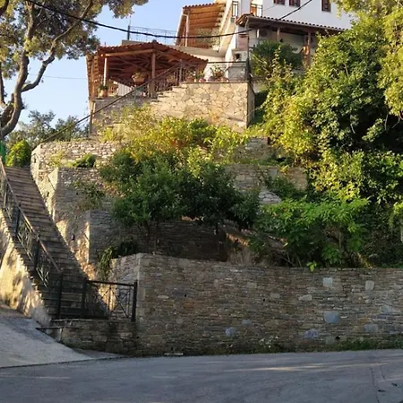 το λιμανάκι 3*