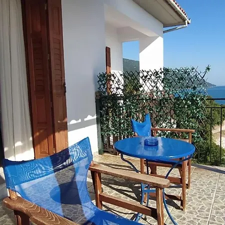 Πανσιόν το λιμανάκι 3*