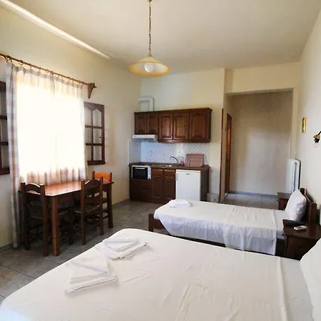 To Limanaki Гостевой дом 3*