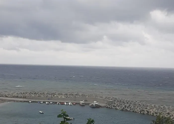 To Limanaki 3* Chorefton