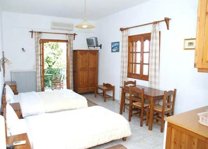 Affittacamere To Limanaki