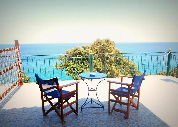 To Limanaki Affittacamere Chorefton